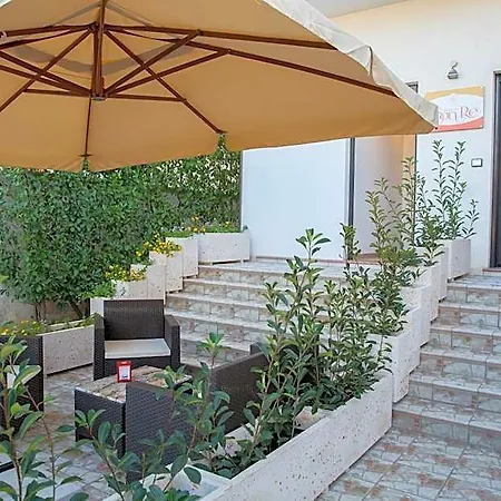 Sonre' Bed and Breakfast