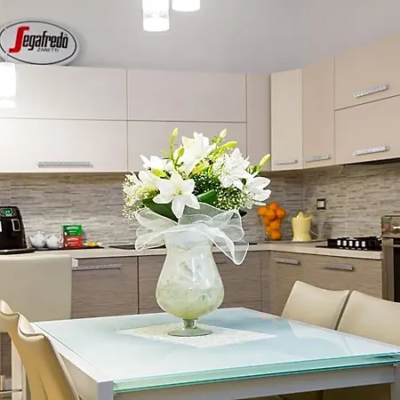 Sonre' Bed and Breakfast 3*