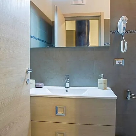 Sonre' Bed and Breakfast 3*